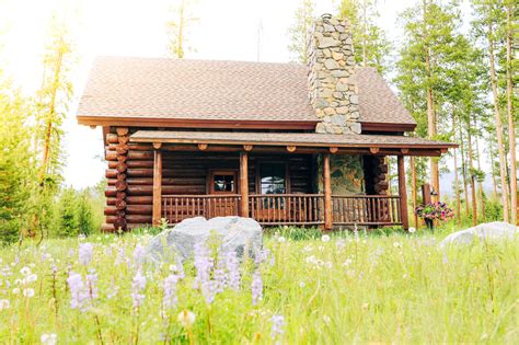 Log Cabin Mountain Vacation Rentals Devil S Thumb Ranch