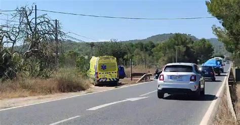 Al menos un motorista resulta herido en un accidente de tráfico en la