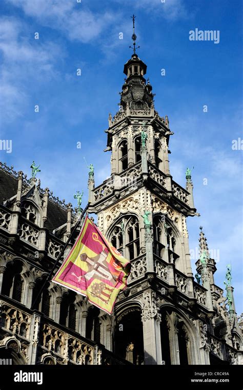 Maison Du Roi With Traditional Flag At The Grand Place The Broodhuis