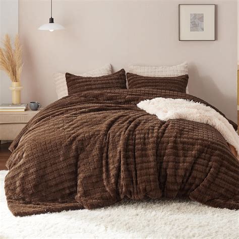 Bedsure Fluffy Comforter Set King Soft Faux Fur Comforter Chocolate Brown