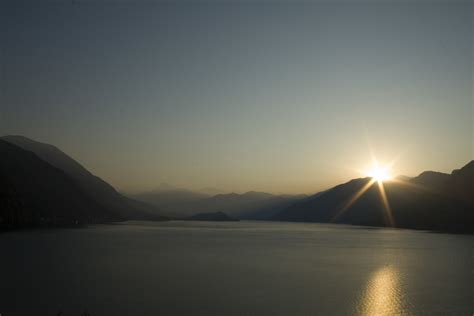 Lake Como, Italy Sunrise Sunset Times