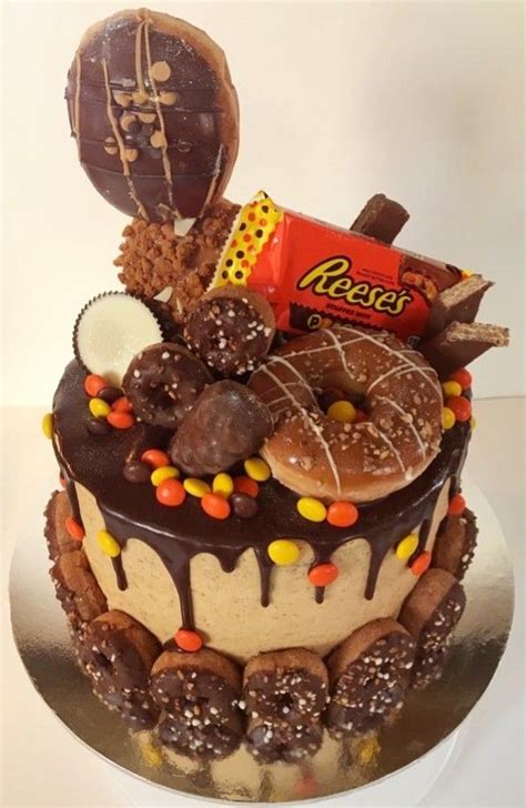 Reeces And Krispy Kreme Overload Cake Creative Birthday Cakes Crazy