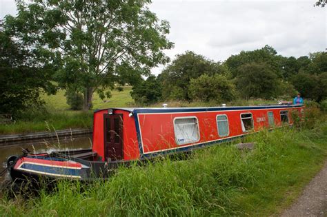 Narrowboat Holidays On The Caldon Canal On Aboutbritain