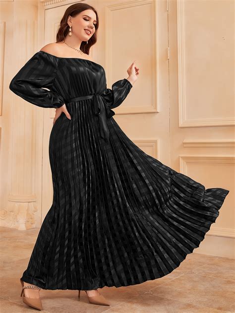 Shein Modely Robe Ceintur E Rayures En Jacquard Col Bardot Pliss