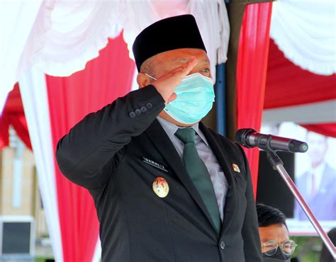 Pimpin Apel Peringatan Hari Kesaktian Pancasila Wabup Ajak Warga