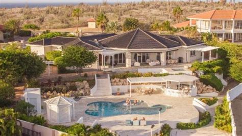 Aruba Villas for Rent & Luxury Vacation Rentals | VILLAWAY®