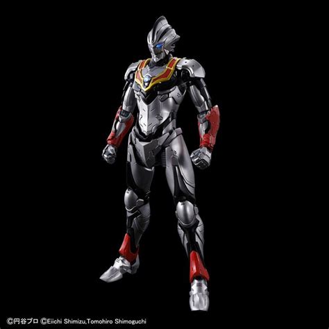 Ultraman Figure Rise Standard Ultraman Suit Evil Tiga Bandai Gundam