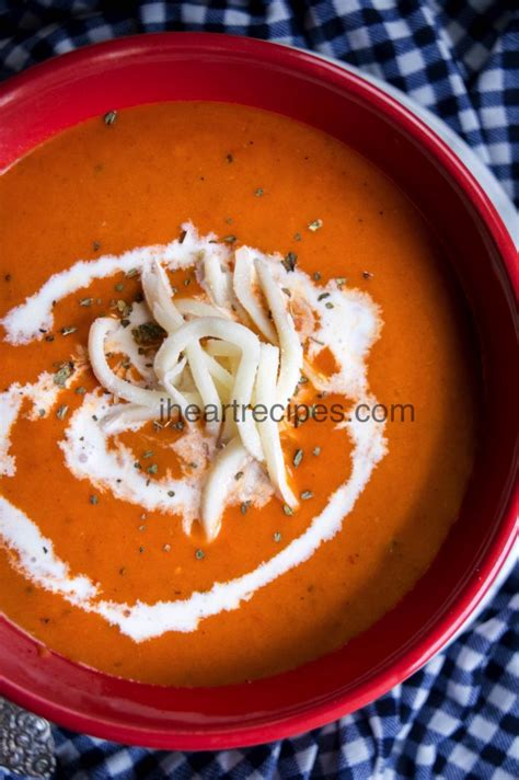 Fresh Tomato Soup | I Heart Recipes