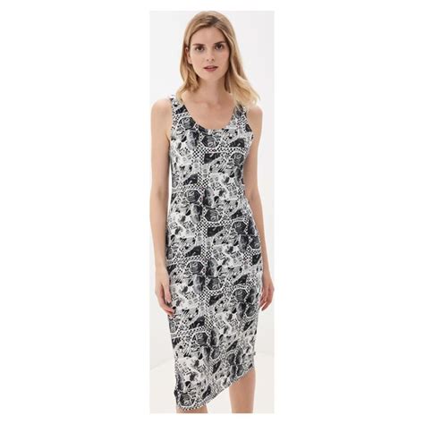 Одежда Vans в магазине