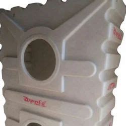 White 400 Liter Water Tank at best price in Mumbai | ID: 14232772048