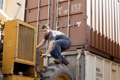 Contraband Film Rezensionende