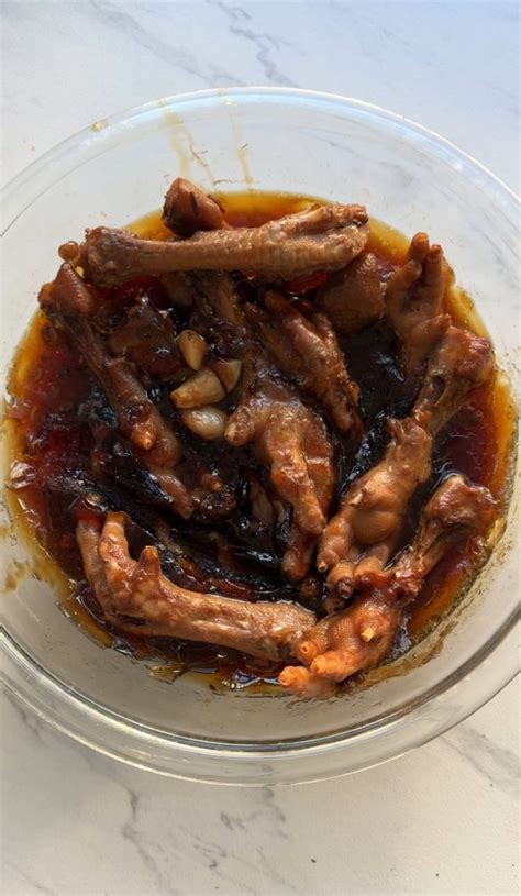 Easy Gelatin-Rich Braised Chicken Feet (Gluten Free) - Revolve Modern
