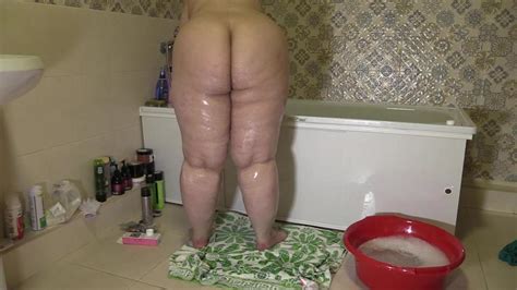 BBW Shaves Her Hairy Pussy Chubby Legs And Fat Belly Homemade Fetish Porn Videos