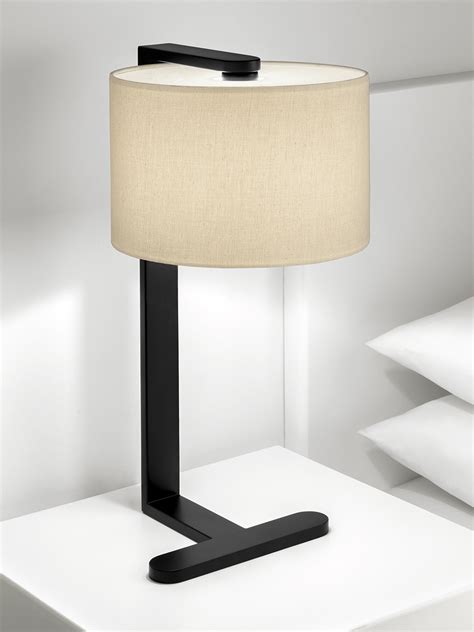 TRIP TABLE LAMP TR 4 TL BL CHELSOM