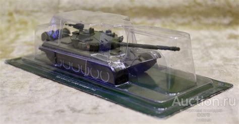 Выпуск №1 Танк Т-72 в масштабе 1:72 из журнальной серии "Русские танки ...