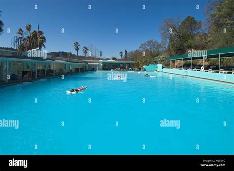 Calistoga Spa Hot Springs Hi Res Stock Photography And Images Alamy