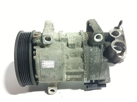 Compressor Do Ar Condicionado CITROEN C4 II Caixa Hatchback 9676862380