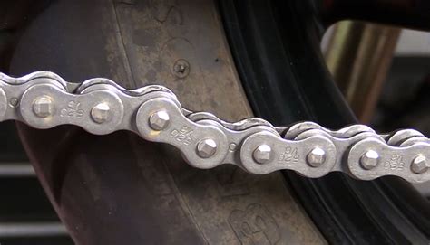 How To Clean And Lube A Motorcycle Chain Canyonchasers