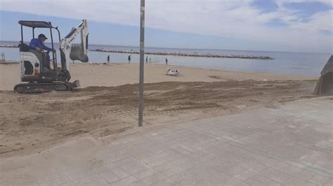 Bari Iniziati Gli Interventi Di Manutenzione Delle Spiagge