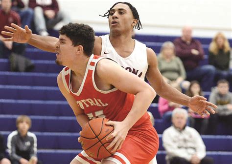 Central Uses Nine 3 Pointers To Help In Win Over Altoona News Sports