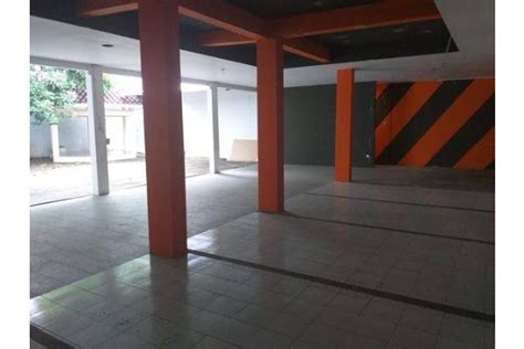 Komersial Dijual Disewakan Ruang Usaha Sangat Cocok Untuk Resto Cafe