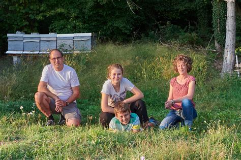 Biohonig Bienenpollen Naturkosmetika Mit Online Shop Bio Imkerei