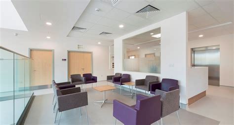 New Victoria Hospital Collins Construction