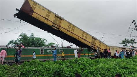 Kanchenjunga Express Accident काही फूट हवेत ट्रेनचा डबा किंकाळ्या अन्