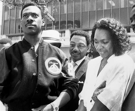 Eddie Murphy And His Parents Arrive At Manns Chinese Theater May 14