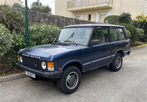 Location Land Rover Range Rover 1988 Bleu foncé 1988 Bleu foncé