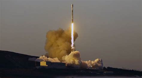 Spacex Puts 10 Iridium Next Gen Satellites Into Orbit Three More