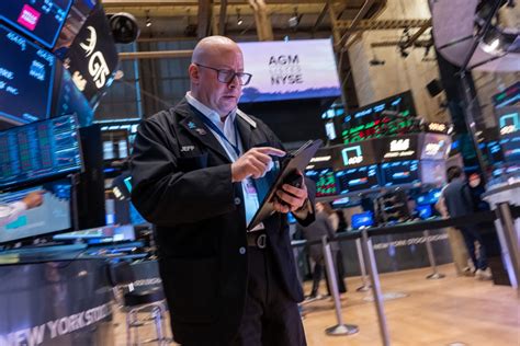 Bourse Le Dow Jones Franchit Les Points Wall Street Une