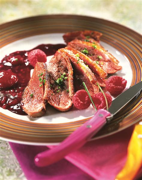 Recette Magrets De Canard Aux Framboises Marie Claire