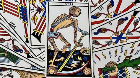 B Tons Du Tarot De Marseille Arcane Sans Nom La Signification En