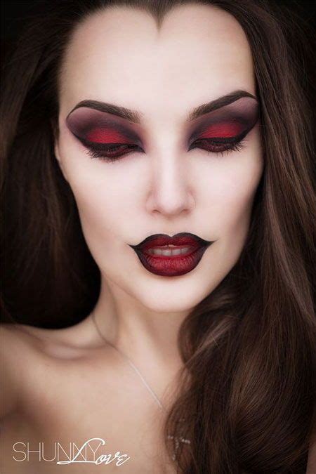 Witch Makeup Looks Bewitching It Girls Are Wearing This Halloween