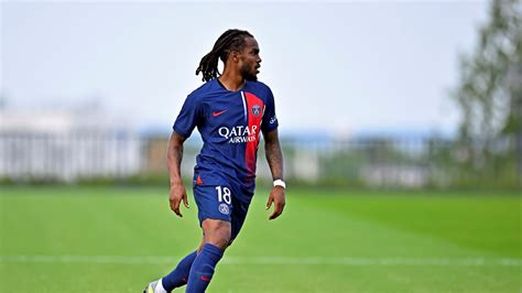 Officiel Le Psg Pr Te Renato Sanches Las Roma Benin Web Tv