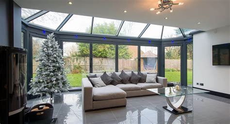 Aluminium Conservatory | Glazed Extensions | Express Bi-Folding Doors