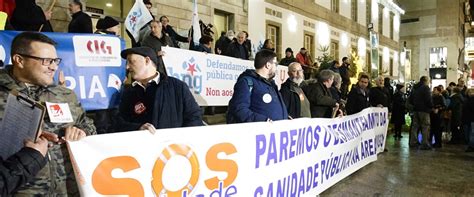 La Sanidad Gallega Hace Aguas Entre Dimisiones De Jefes De Servicio Y