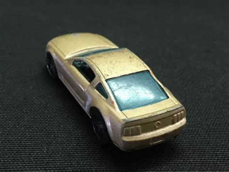 Hot Wheels 2005 Ford Mustang Collectable Scale 164 699 Picclick Au