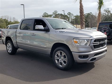 New 2020 Ram 1500 Big Hornlone Star 4d Crew Cab In Beaufort R209162