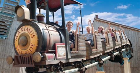 Crealy Theme Park And Resort Exeter Plan Your Visit