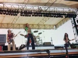 How Van Halen Conquered The Texxas Jam Photos Video