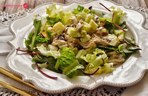 Así Preparas En Pocos Minutos Una Deliciosa Ensalada Waldorf Con Pollo