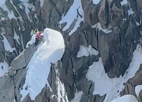 Alpinisti Bloccati Sul Monte Bianco Soccorsi In Azione Aostasera