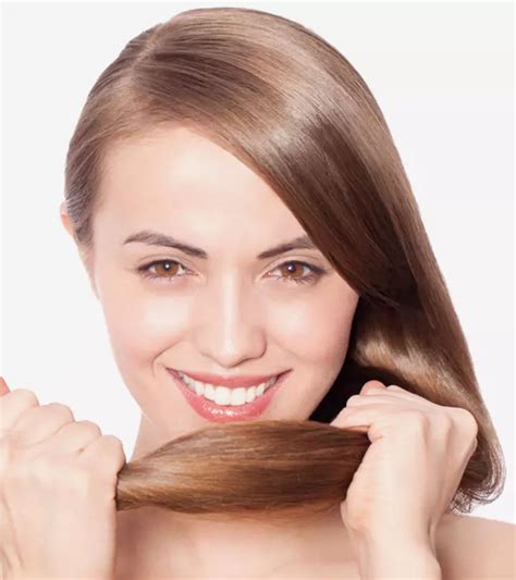 10 Best Homemade Aloe Vera Hair Masks For Healthy Tresses