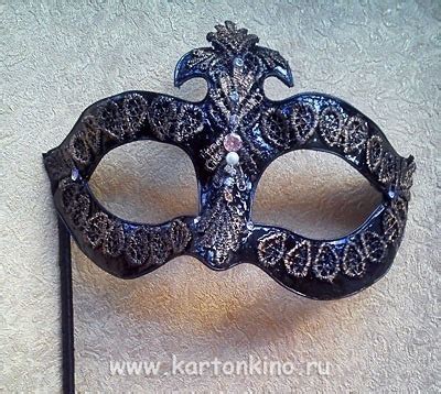 Венецианская кружевная полумаска своими руками