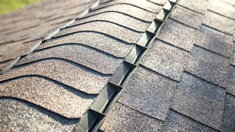 Gable Vent vs. Ridge Vent: What’s the Difference? | Angi