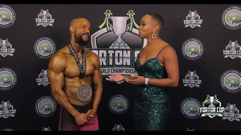 OCB Pro Yorton Cup Men S Physique Champion Desario Smith 5 000