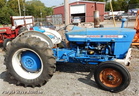 1971 Ford 2000 Tractor In Tonganoxie Ks Item Jx9113 Sold Purple Wave