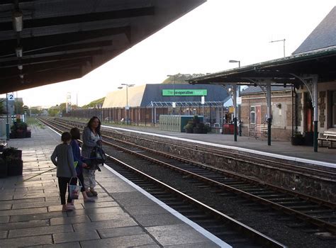 Barmouth Railway Station Uk Image